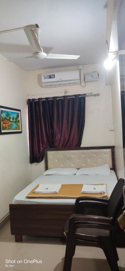 Maharaja Family Guest House Lonavala Dış mekan fotoğraf