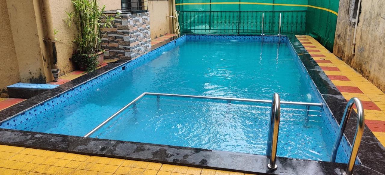 Maharaja Family Guest House Lonavala Dış mekan fotoğraf